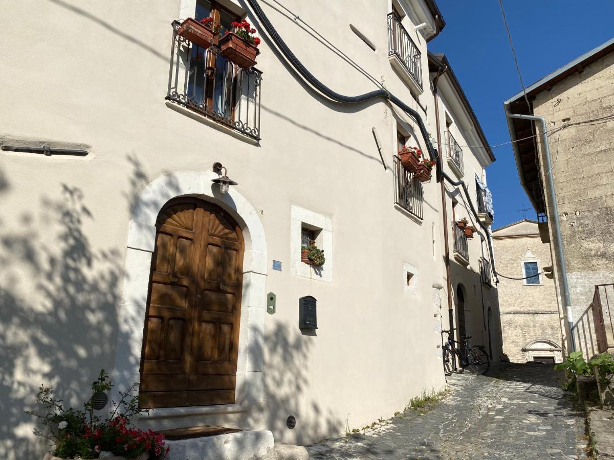 Apartamento Visione Via Peltuino 19 Prata d'Ansidonia Exterior foto